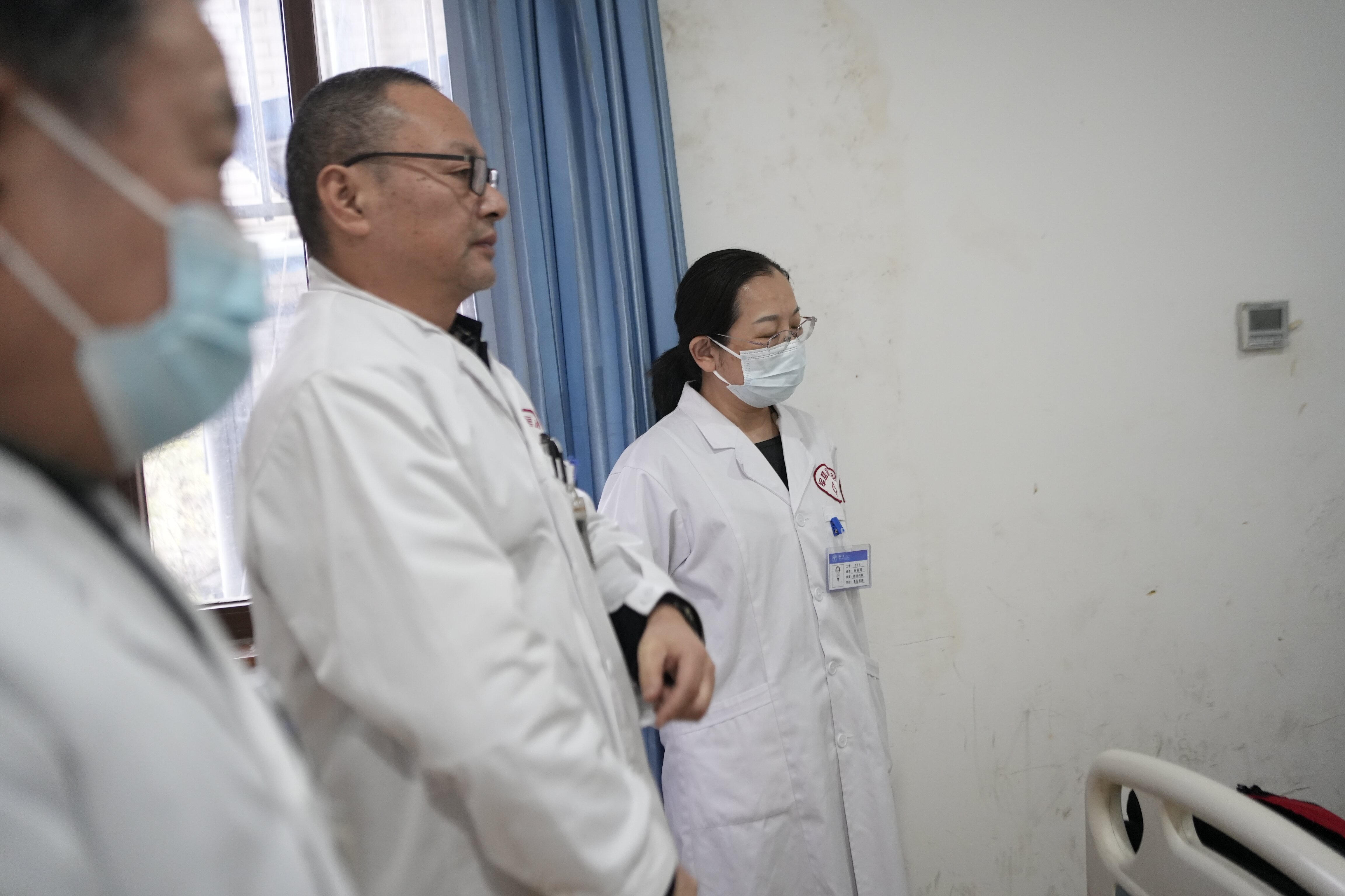 孙朝晖博士领衔会诊圆满落幕,成都军盛医院6.0诊疗体系精准赋能 孙朝晖博士领衔会诊圆满落幕,成都军盛医院6.0诊疗体系精准赋能