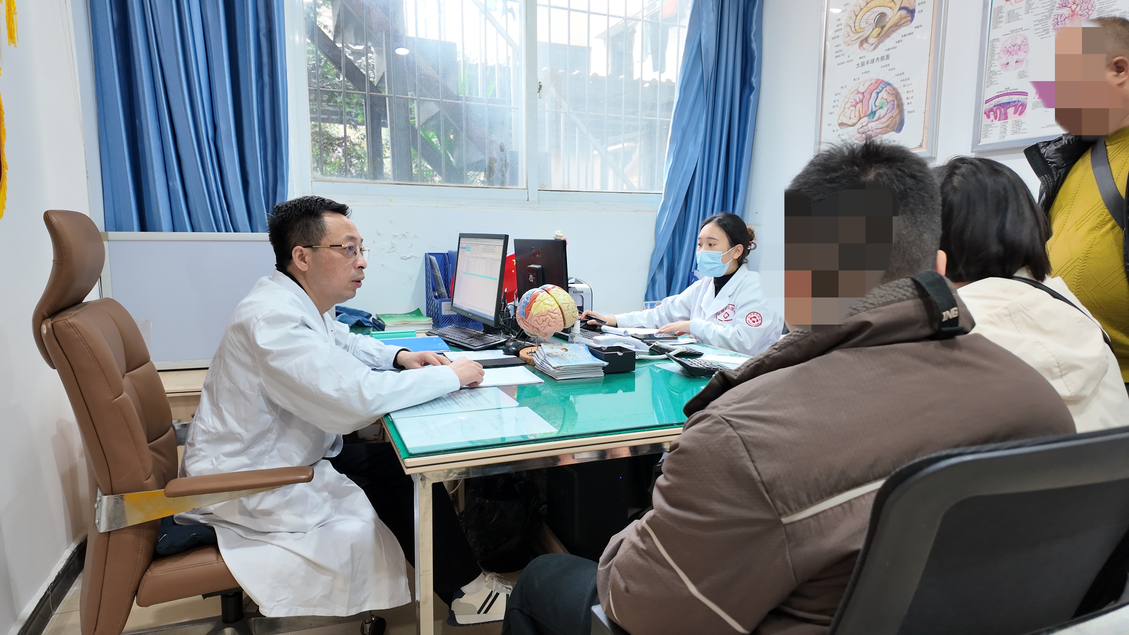 李恩主任借成都军盛医院2026癫痫诊疗体系6.0破解癫痫诊疗难题